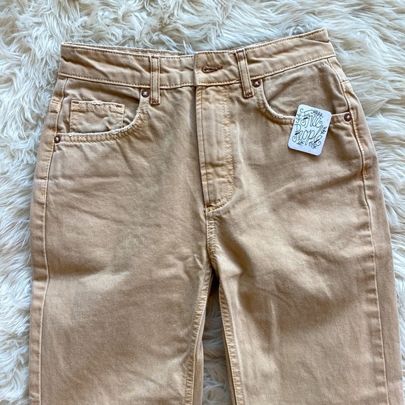 Free People Dakota Straight Leg Mom Jean - Picture 7 of 11